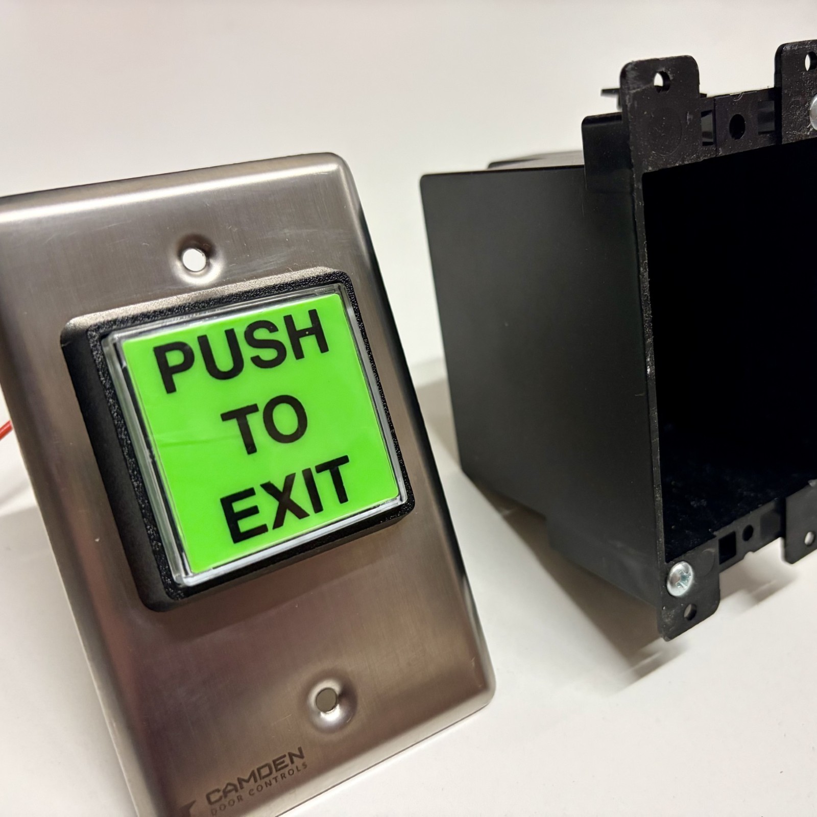 Camden CM-30E - Push/Exit Square Switch - Lightly Used