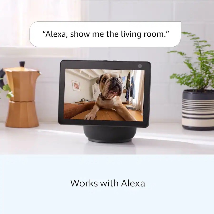 Ring Indoor Plug-In 1080p Security Camera 2nd Generation with Privacy cover