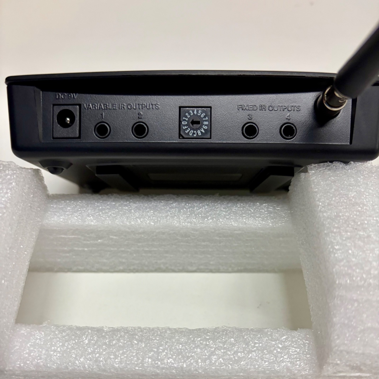 URC MRF-260 Addressable Base Station